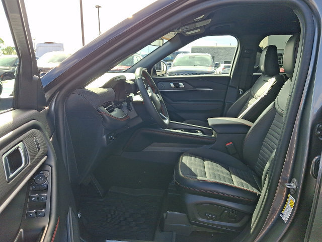 Certified 2025 Ford Explorer ST-Line AWD/4WD image 15