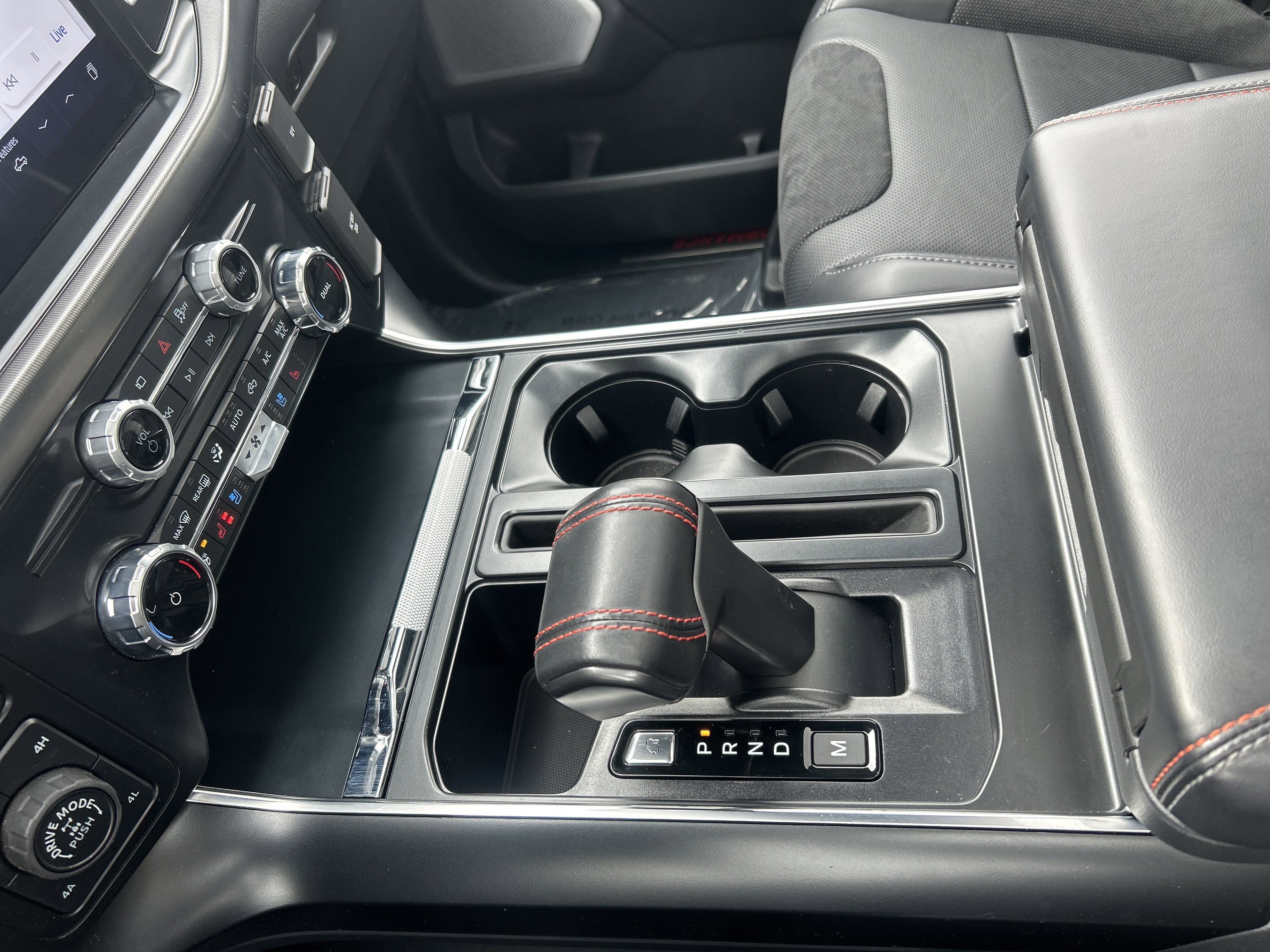 Certified 2025 Ford F150 Raptor image 24