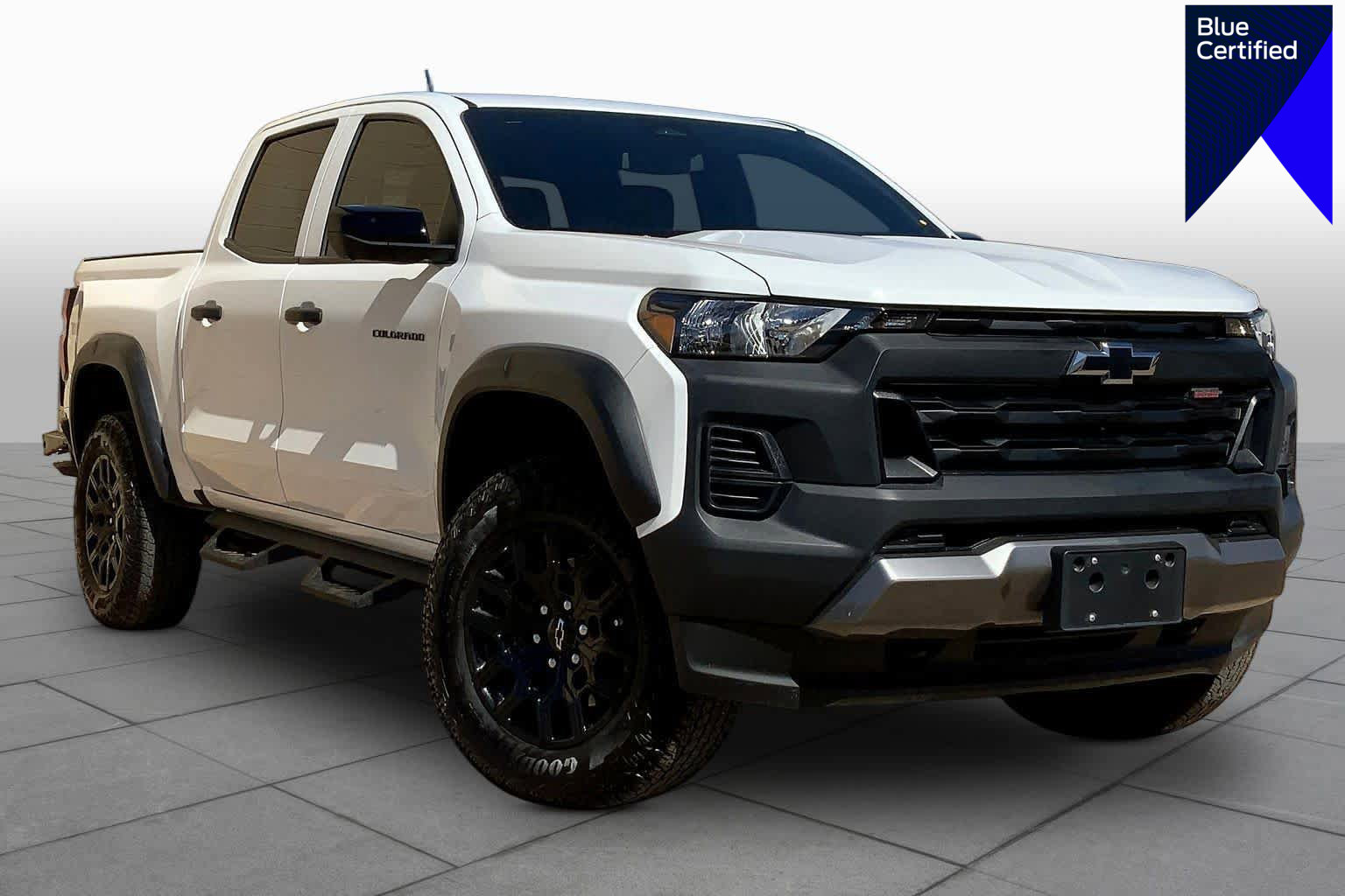 Used 2024 Chevrolet Colorado Trail Boss w/ Technology Package image 1