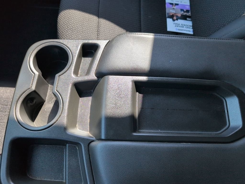 Used 2020 Chevrolet Silverado 2500 Custom w/ Custom Value Package image 18