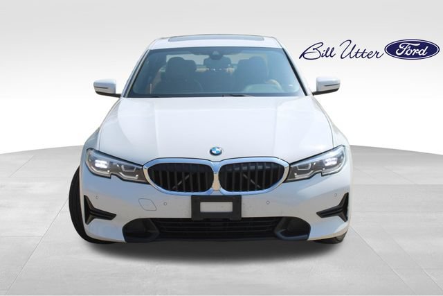 Used 2022 BMW 330i Sedan w/ Premium Package 2 RWD video 2