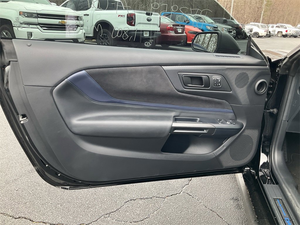 Certified 2025 Ford Mustang Dark Horse w/ Dark Horse Handlin Package image 15