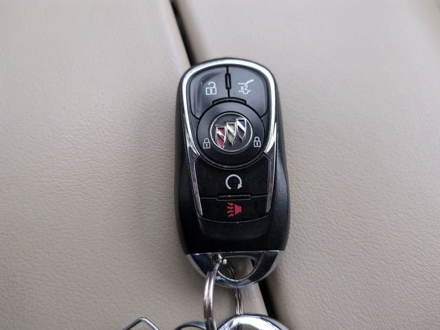 Used 2020 Buick Envision Preferred image 33