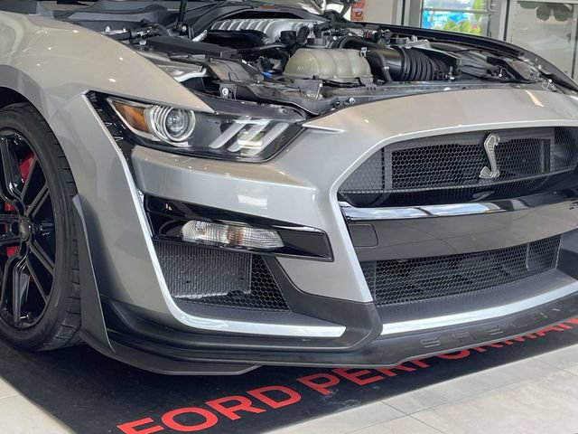 Certified 2021 Ford Mustang Shelby GT500 w/ Technology Package RWD image 2