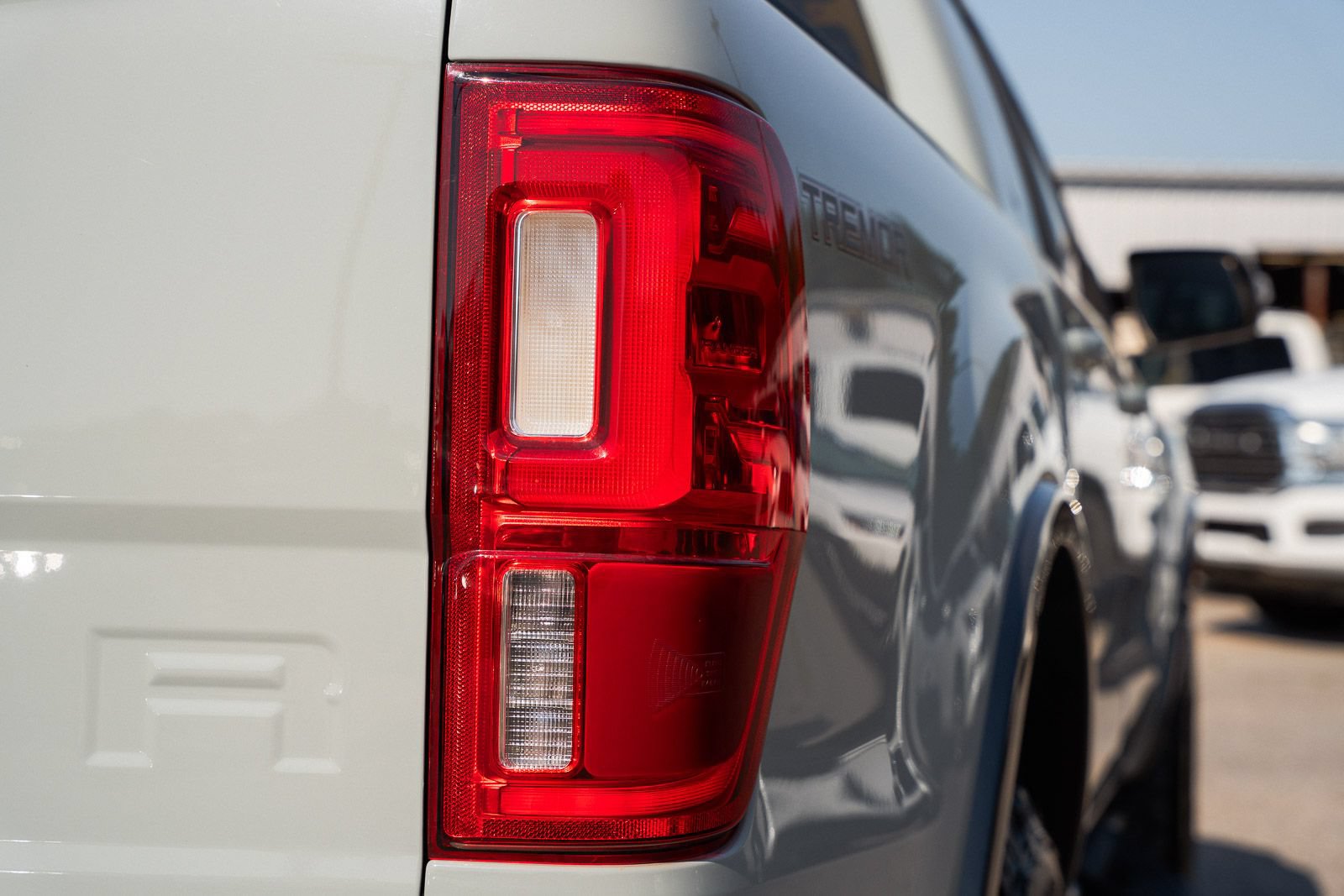 Certified 2023 Ford Ranger Lariat w/ Tremor Off-Road Package AWD/4WD image 19