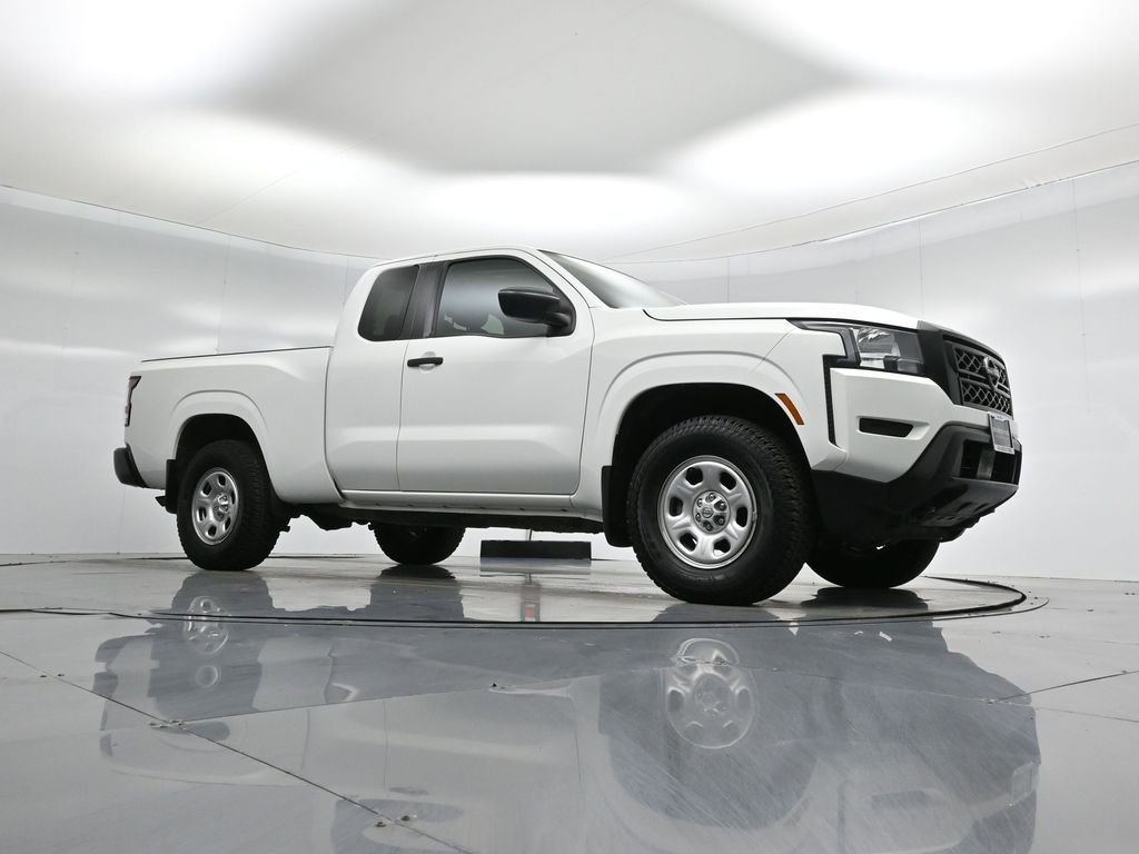Used 2022 Nissan Frontier S w/ Technology Package image 4
