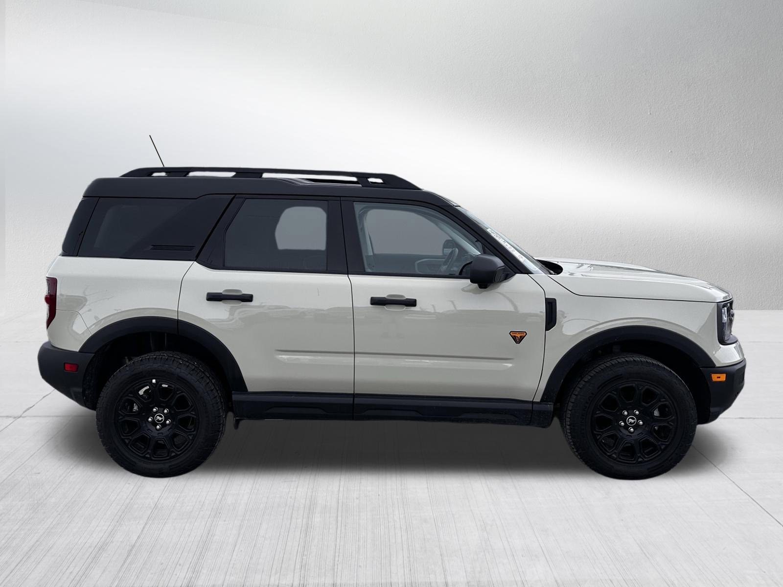 Certified 2025 Ford Bronco Sport Badlands AWD/4WD image 8