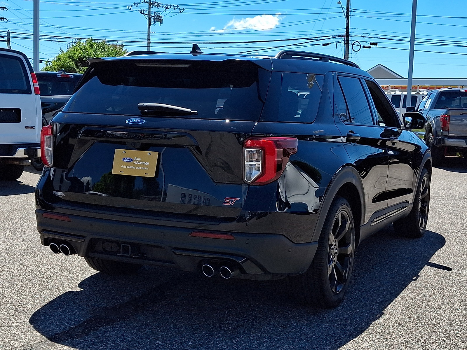 Certified 2022 Ford Explorer ST w/ Equipment Group 401A AWD/4WD image 10