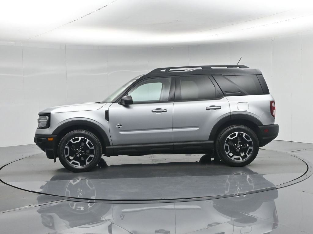 Certified 2022 Ford Bronco Sport Outer Banks w/ Tech Package AWD/4WD image 33