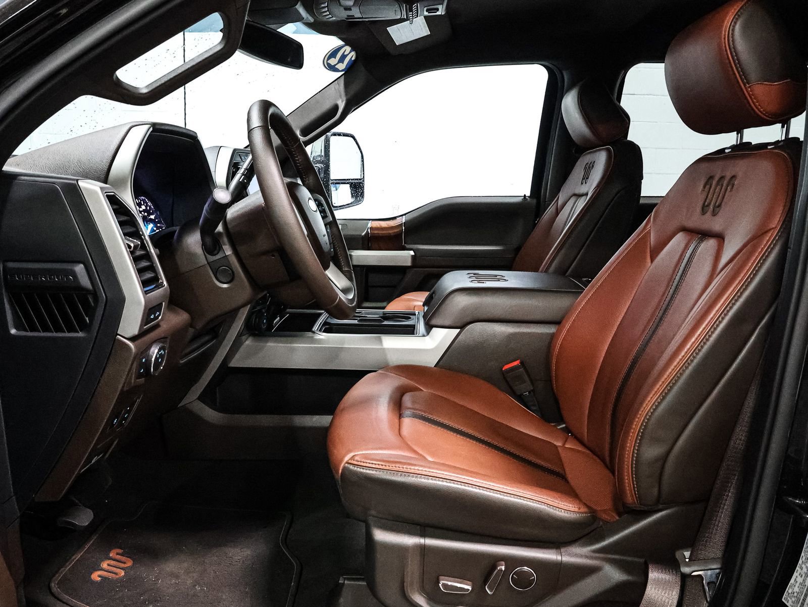 Certified 2022 Ford F450 King Ranch w/ Chrome Package image 24