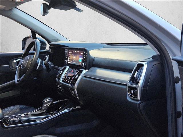 Used 2023 Kia Sorento SX Prestige AWD/4WD image 17