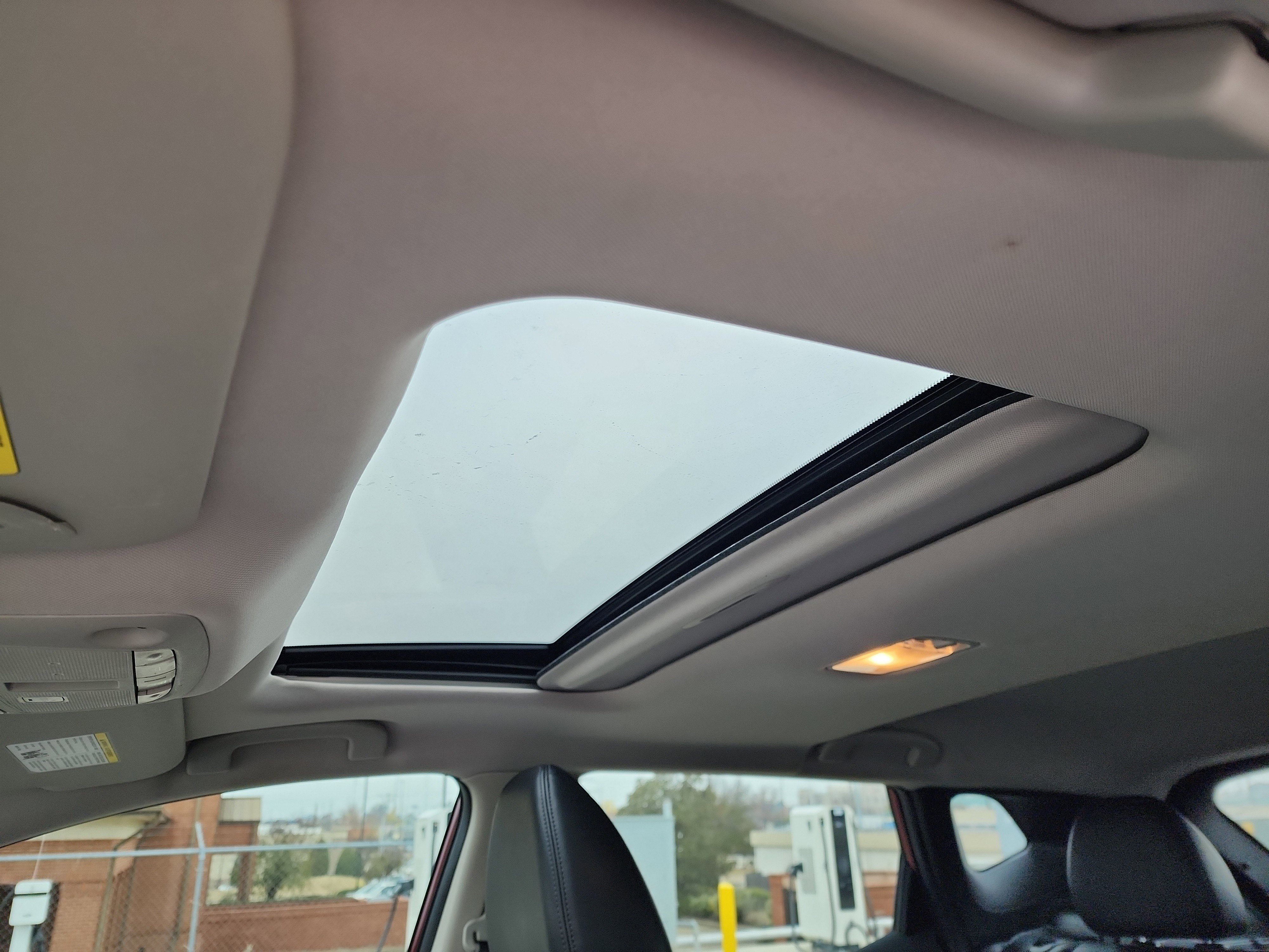 Used 2022 Nissan Rogue Sport SL w/ Premium Package image 28