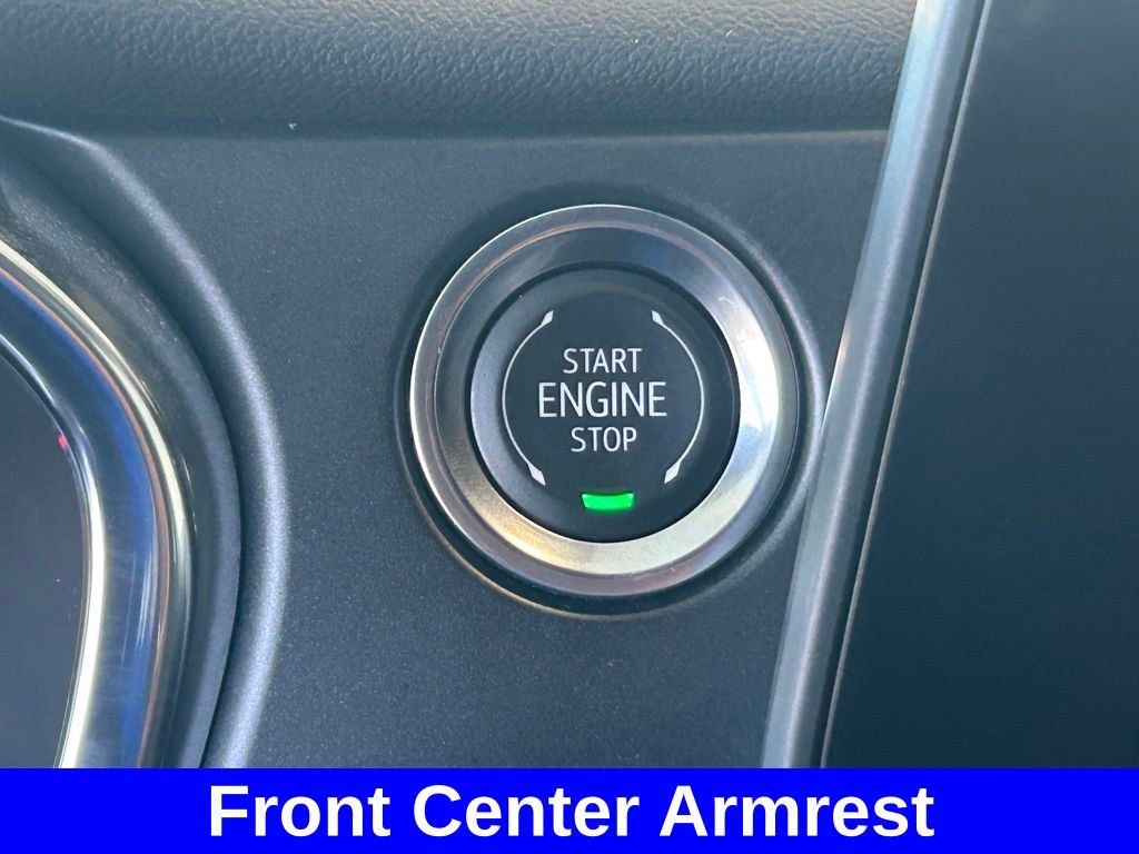 Used 2025 Chevrolet Blazer LT image 40