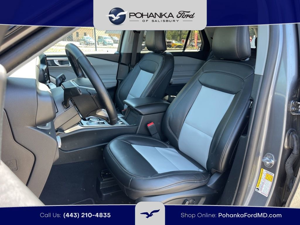 Certified 2022 Ford Explorer XLT w/ Equipment Group 202A AWD/4WD image 19