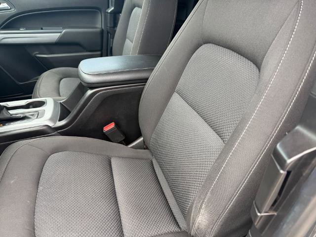 Used 2019 Chevrolet Colorado LT w/ LT Convenience Package AWD/4WD image 39