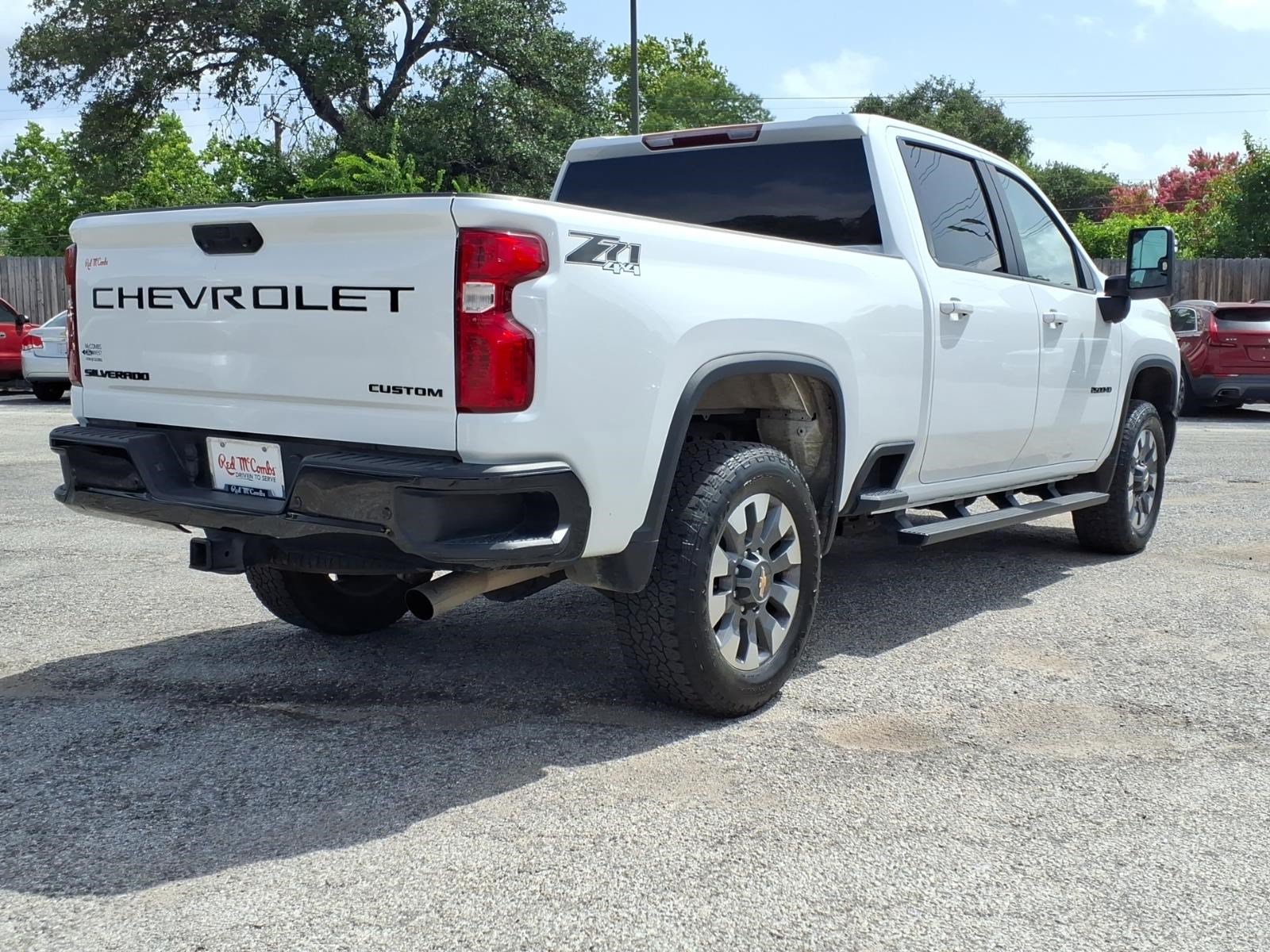 Used 2024 Chevrolet Silverado 2500 Custom w/ Custom Value Package AWD/4WD image 8