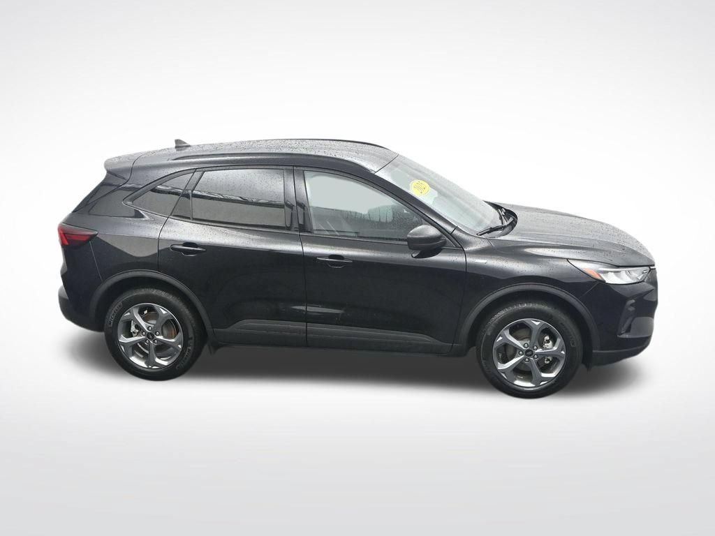 Certified 2025 Ford Escape ST-Line AWD/4WD image 25