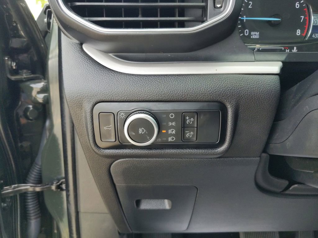 Certified 2023 Ford Explorer XLT w/ Equipment Group 202A image 28