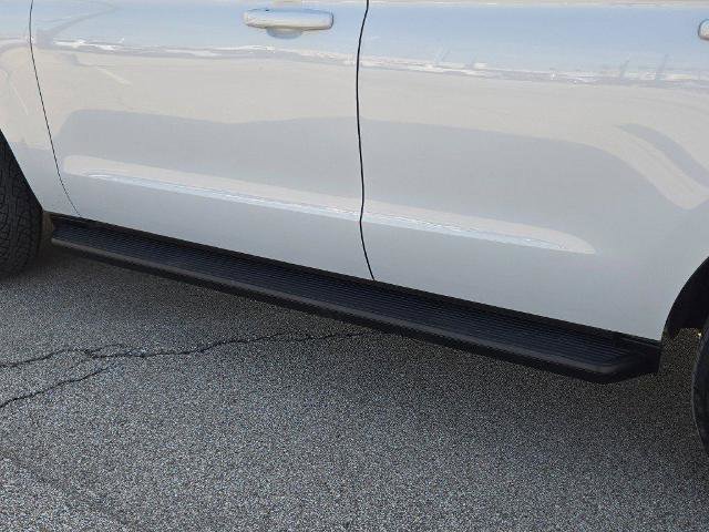 Certified 2025 Ford Expedition Active AWD/4WD image 17