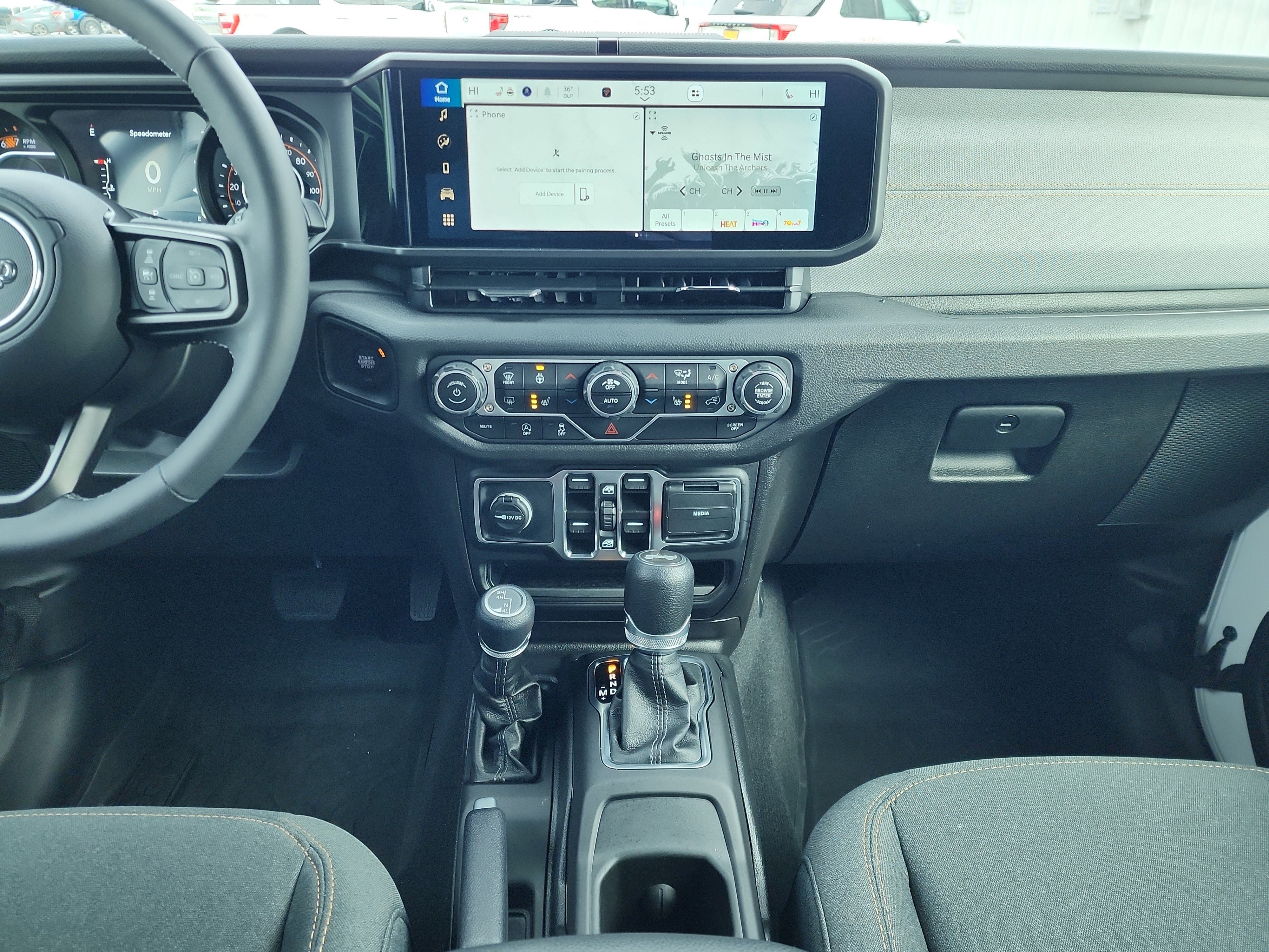 Used 2025 Jeep Wrangler Sport S image 22