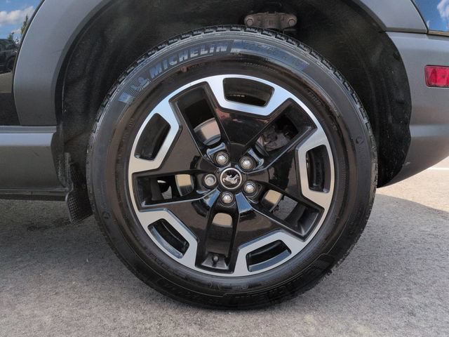 Certified 2023 Ford Bronco Sport Outer Banks AWD/4WD image 11