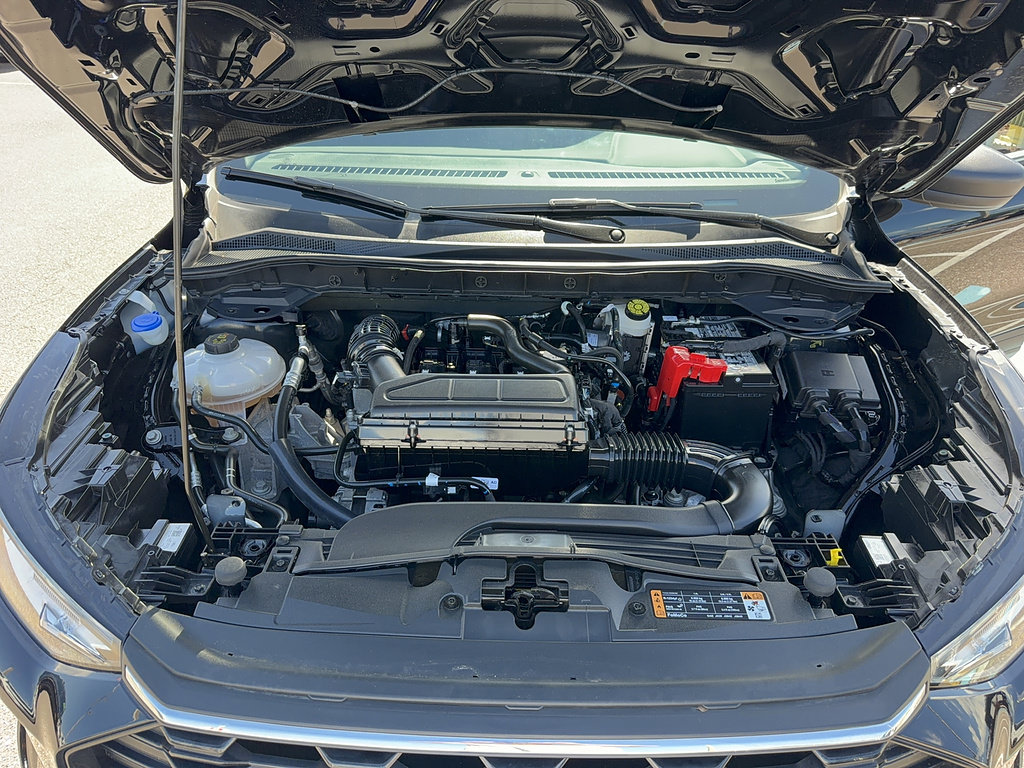 Certified 2025 Ford Escape ST-Line FWD image 35