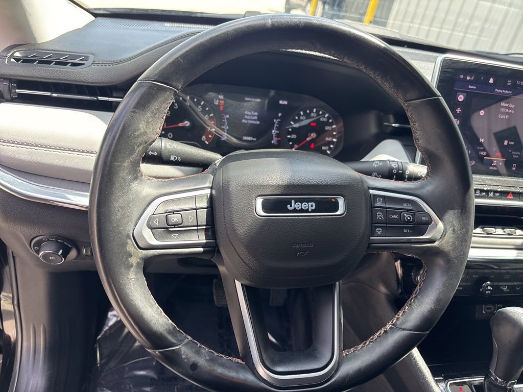 Used 2022 Jeep Compass Limited AWD/4WD image 16
