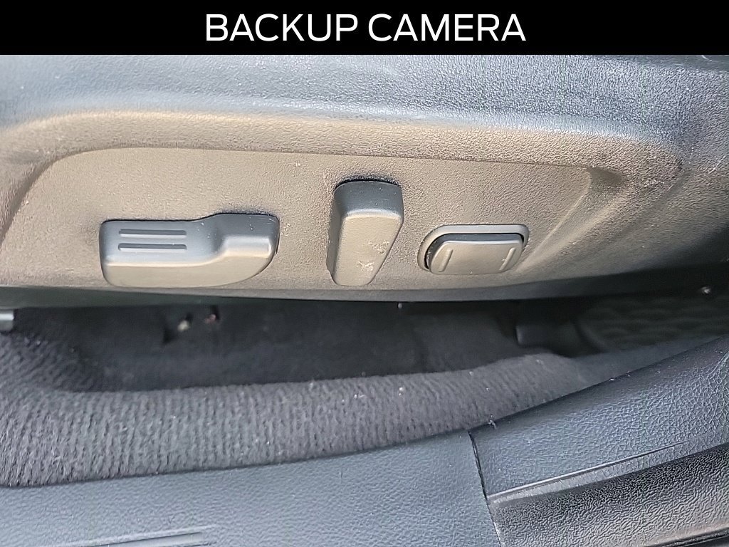 Used 2017 Subaru Outback 2.5i Limited AWD/4WD image 18