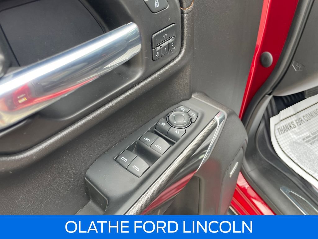 Used 2022 GMC Sierra 1500 AT4 w/ AT4 Premium Package AWD/4WD image 23