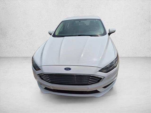 Certified 2017 Ford Fusion SE FWD image 2