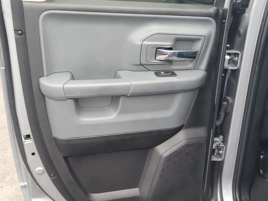 Used 2024 RAM 1500 Classic SLT RWD image 9