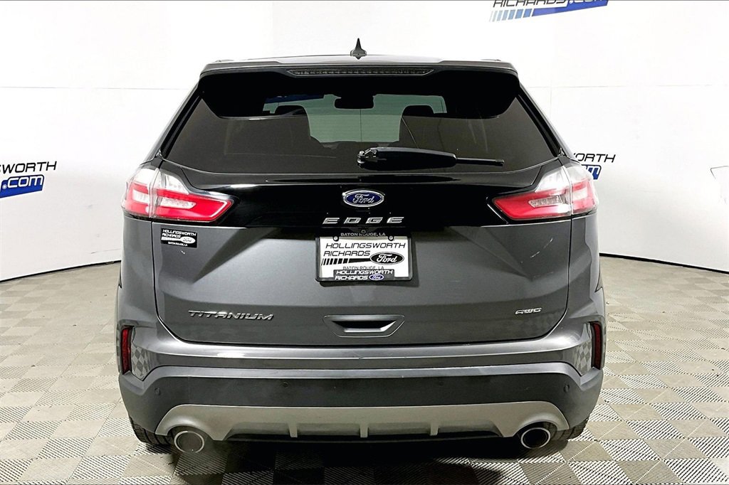Certified 2021 Ford Edge Titanium image 4