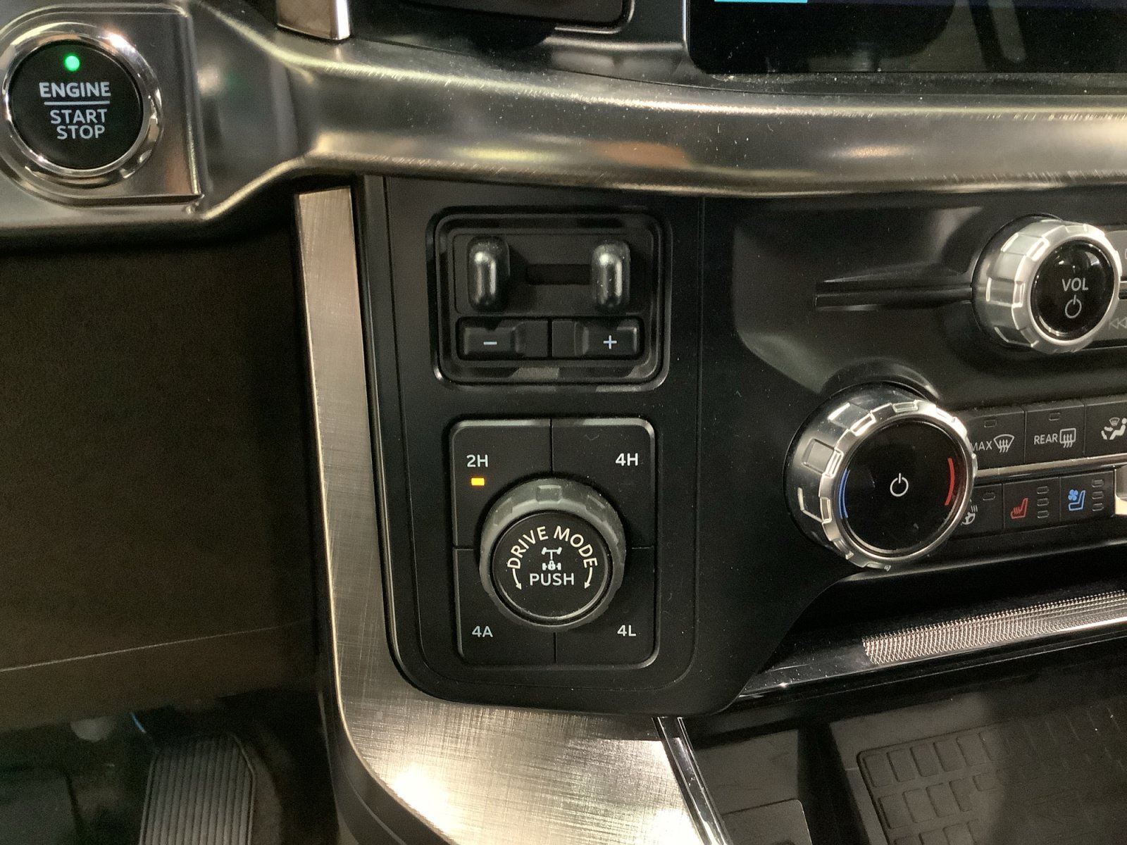 Certified 2022 Ford F150 King Ranch w/ Equipment Group 601A High AWD/4WD image 16