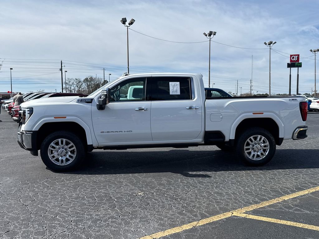Used 2024 GMC Sierra 2500 SLT w/ SLT Premium Package image 4