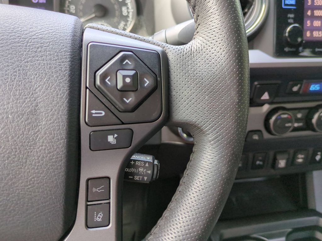 Used 2019 Toyota Tacoma TRD Sport RWD image 28