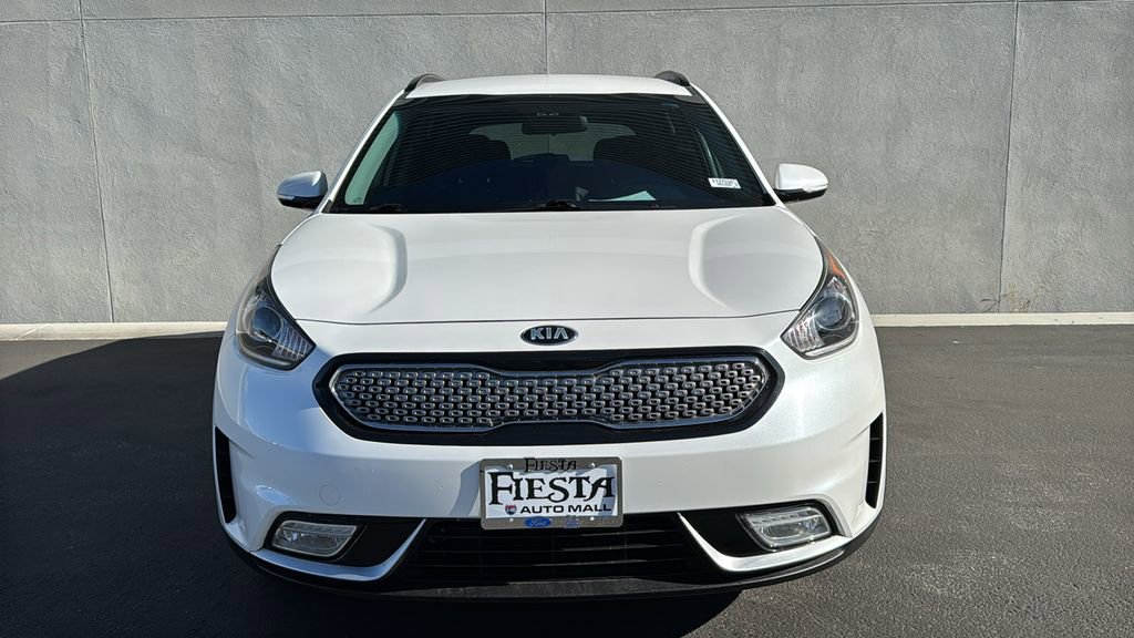 Used 2017 Kia Niro EX image 2