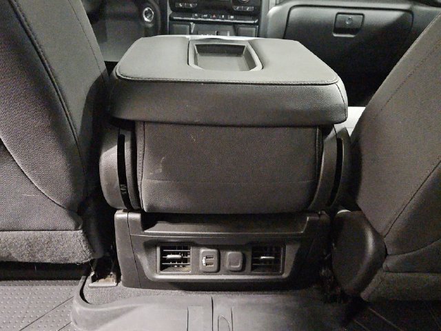Used 2021 Chevrolet Silverado 1500 LT AWD/4WD image 31