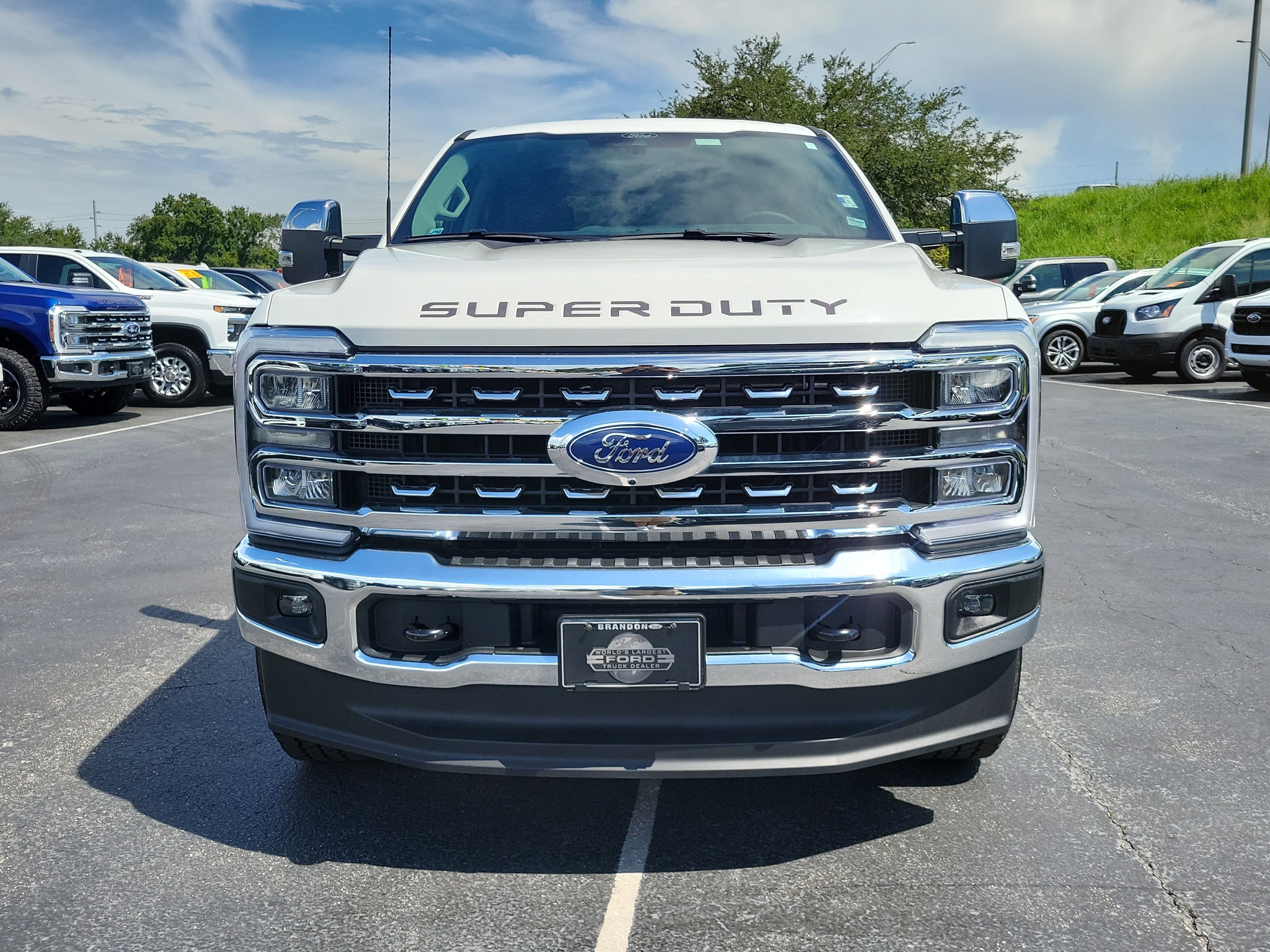 Certified 2026 Ford F250 Lariat w/ Chrome Package AWD/4WD video 2
