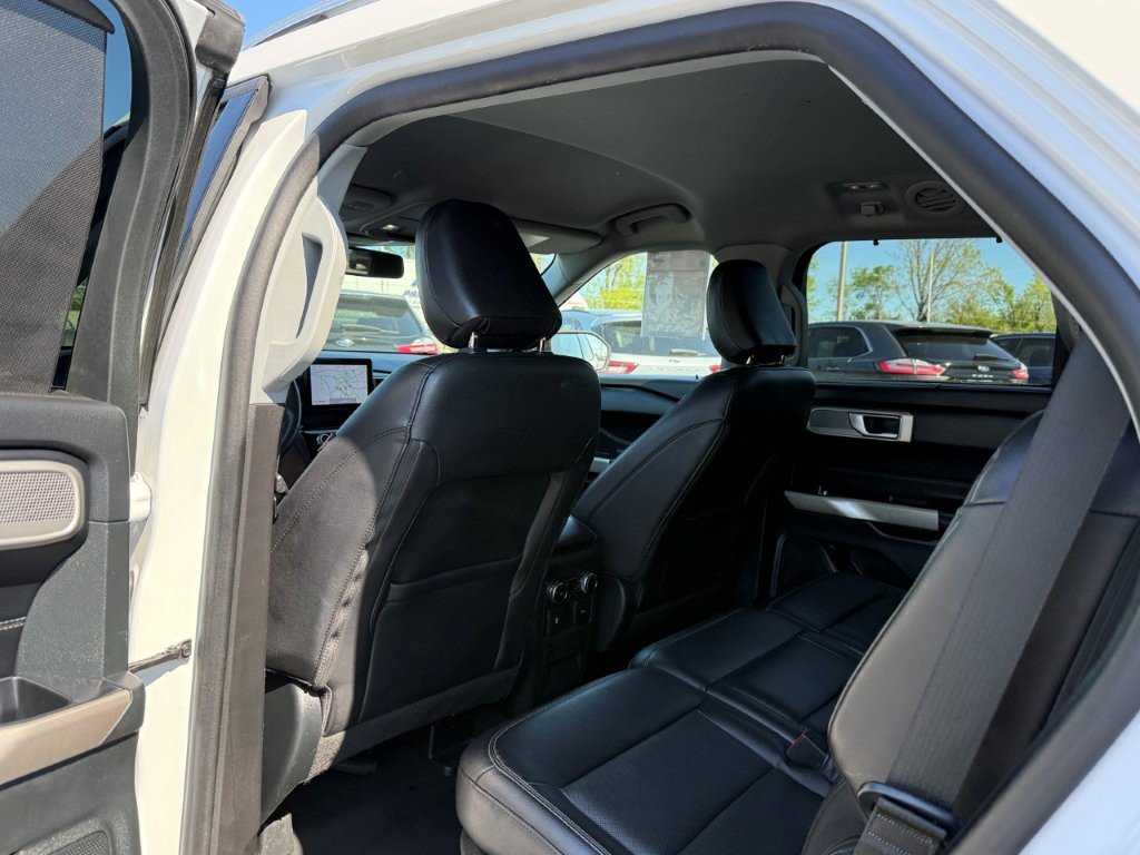 Certified 2023 Ford Explorer Limited AWD/4WD image 18