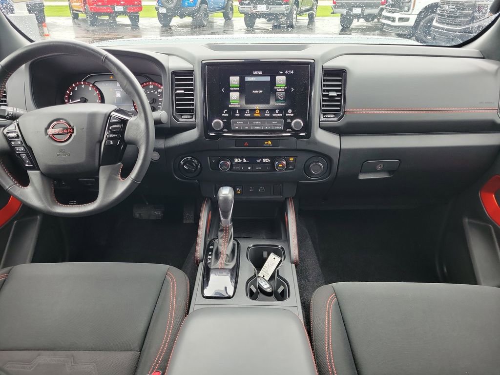Used 2022 Nissan Frontier PRO-4X w/ Technology Package AWD/4WD image 11