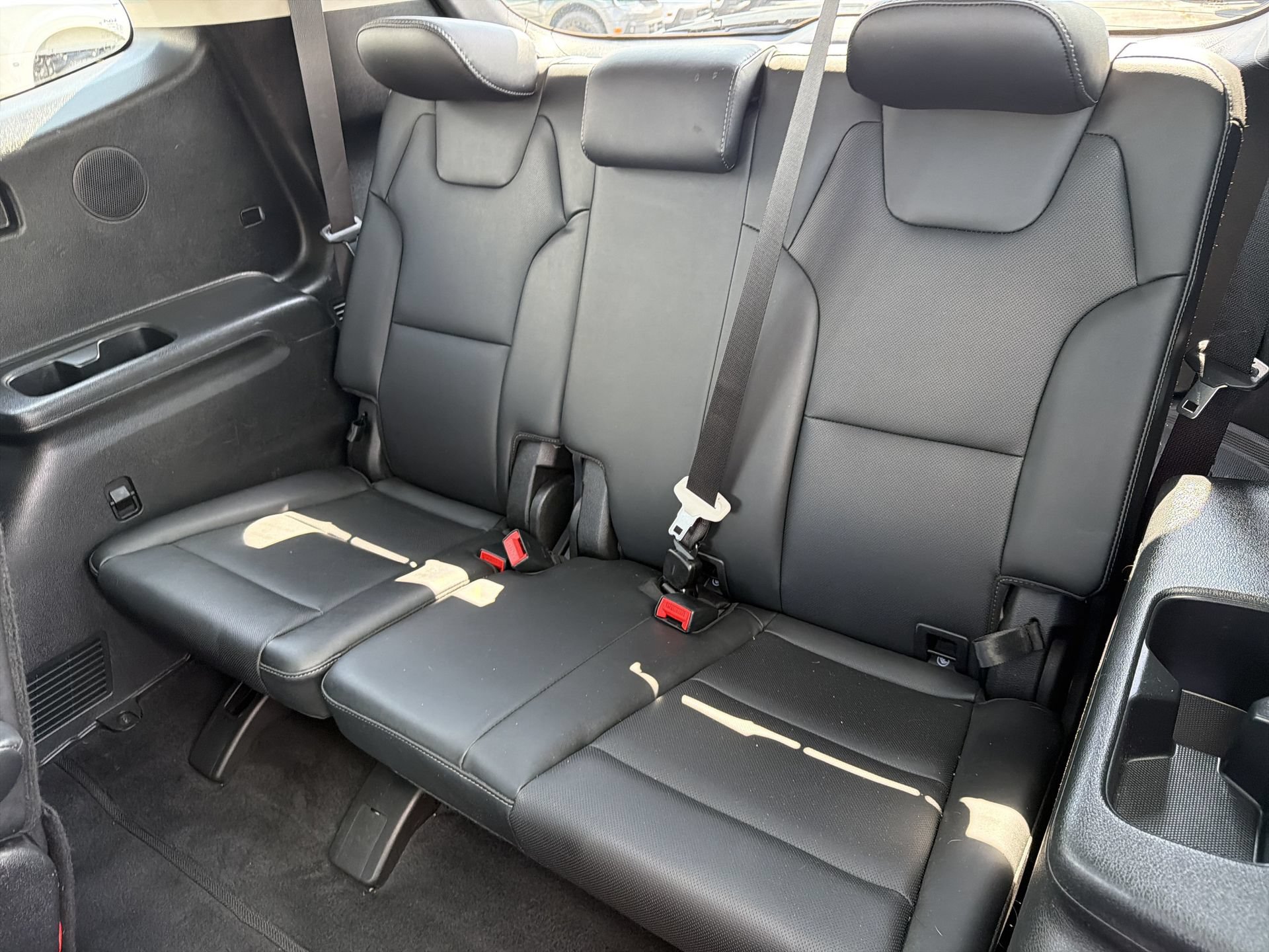 Used 2022 Kia Telluride SX w/ SX Prestige Package AWD/4WD image 27