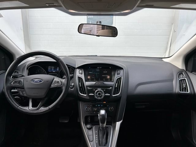 Certified 2018 Ford Focus Titanium FWD image 10