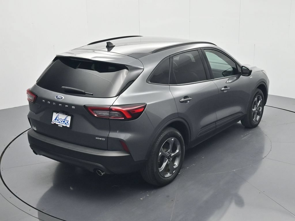 Certified 2025 Ford Escape ST-Line AWD/4WD image 32