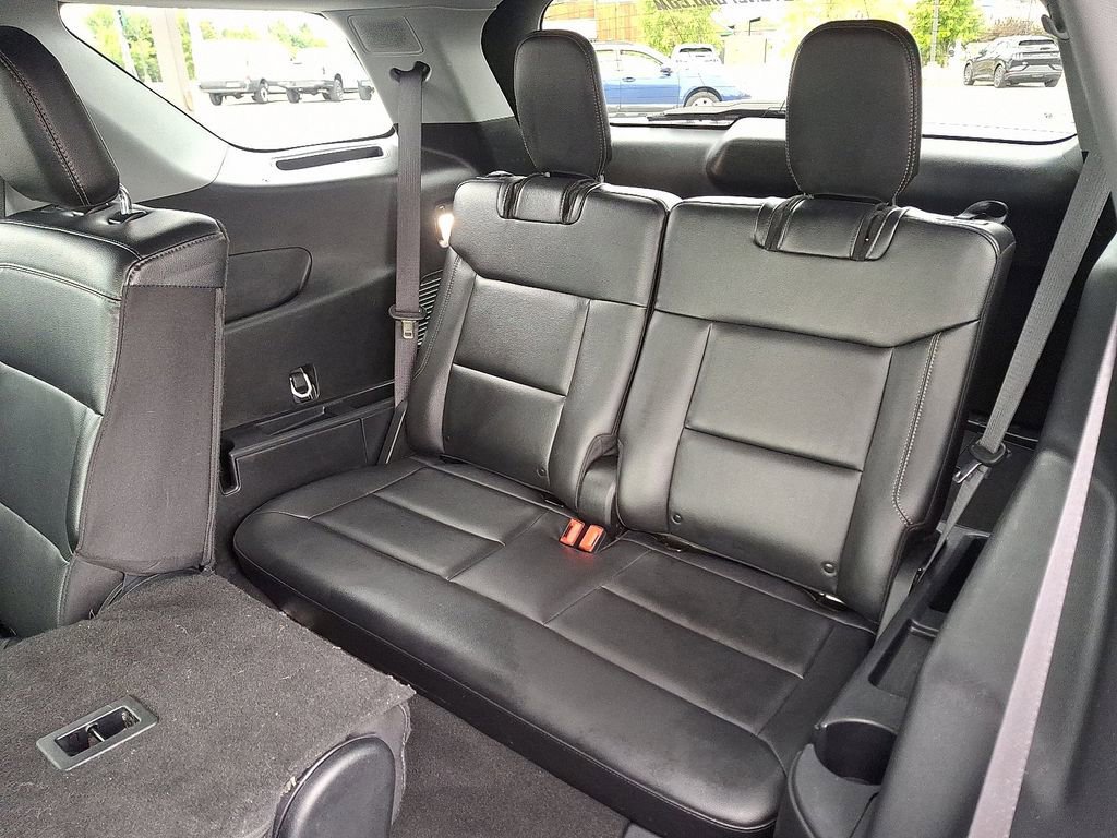 Certified 2024 Ford Explorer Limited image 11