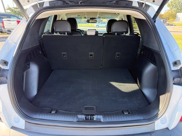 Certified 2022 Ford Escape SEL FWD image 8