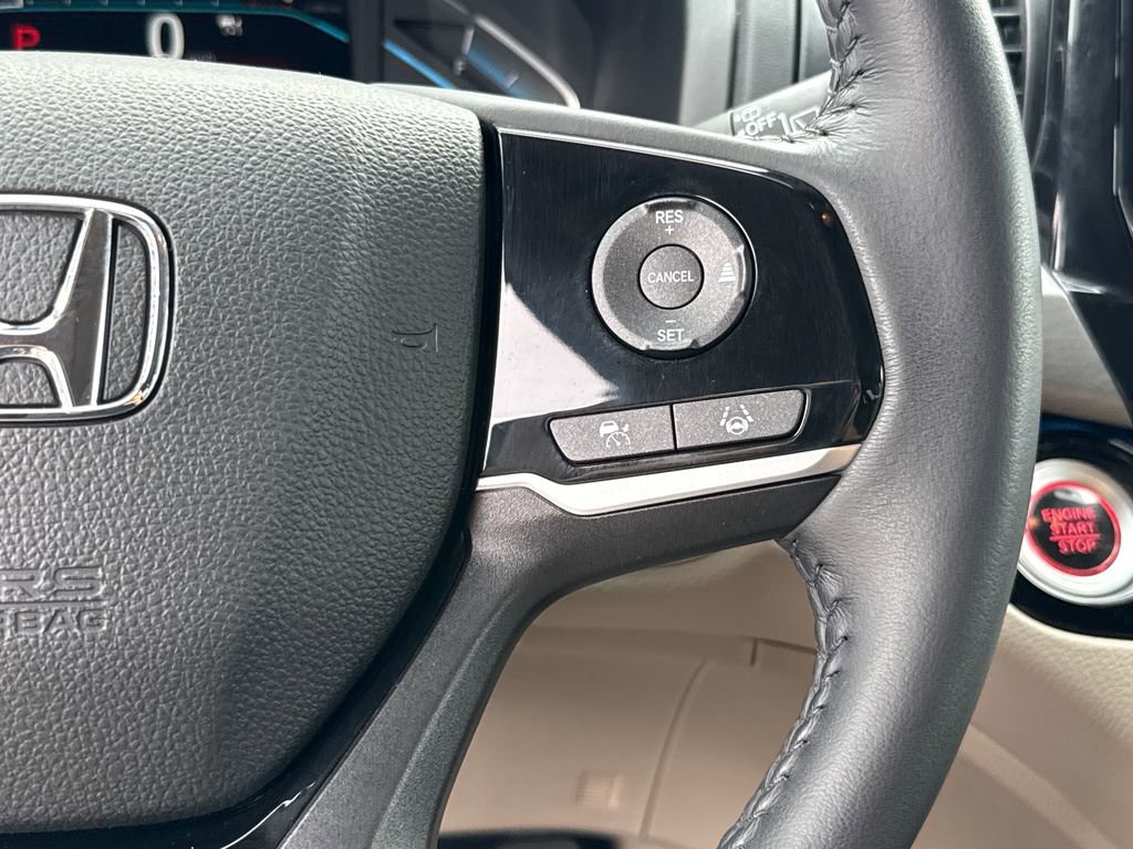 Used 2024 Honda Odyssey Touring image 17