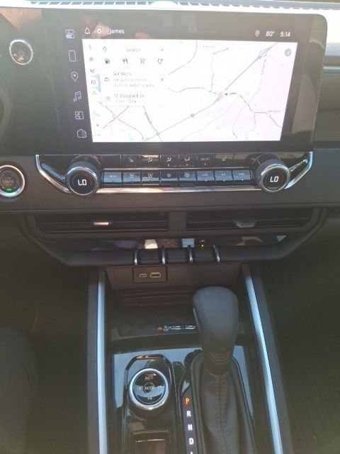 Used 2025 Chevrolet Colorado Trail Boss image 17