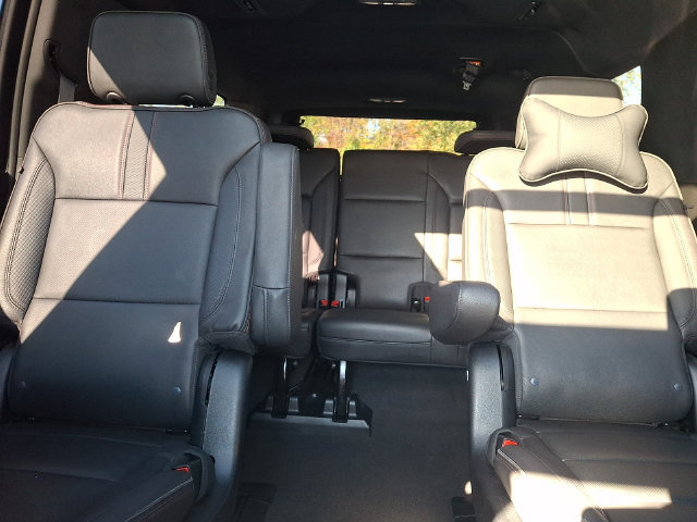 Used 2023 Chevrolet Suburban RST w/ Luxury Package AWD/4WD image 22
