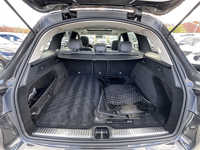Used 2020 Mercedes-Benz GLC 300 4MATIC image 43
