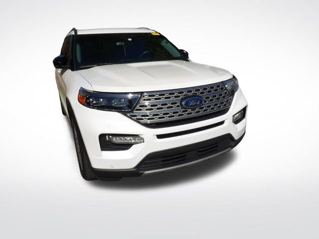 Certified 2022 Ford Explorer Limited w/ Equipment Group 301A RWD image 2
